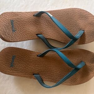 Sanuk Teal and Brown Women's Sandals